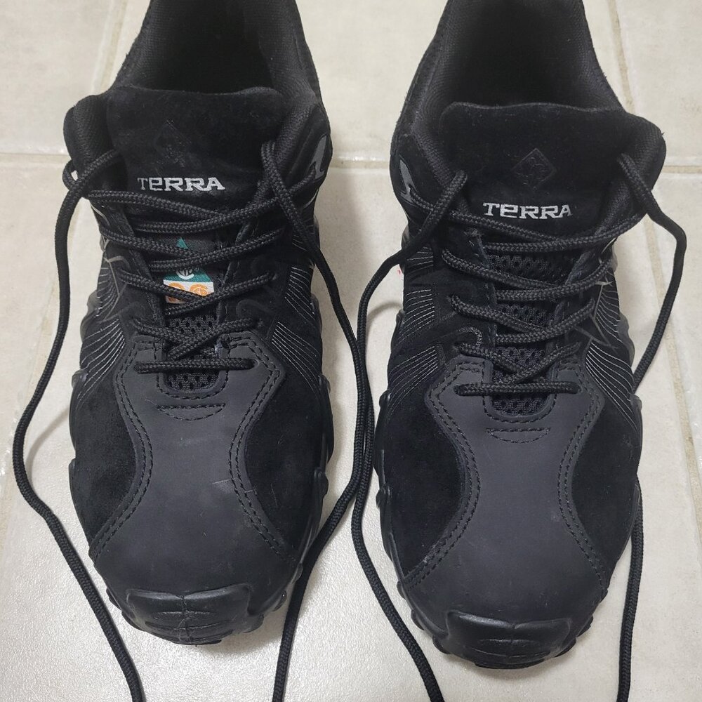 Women (8) / Men (7)  Terra Steel-Toed Athletic Safety Work Shoe - Like New